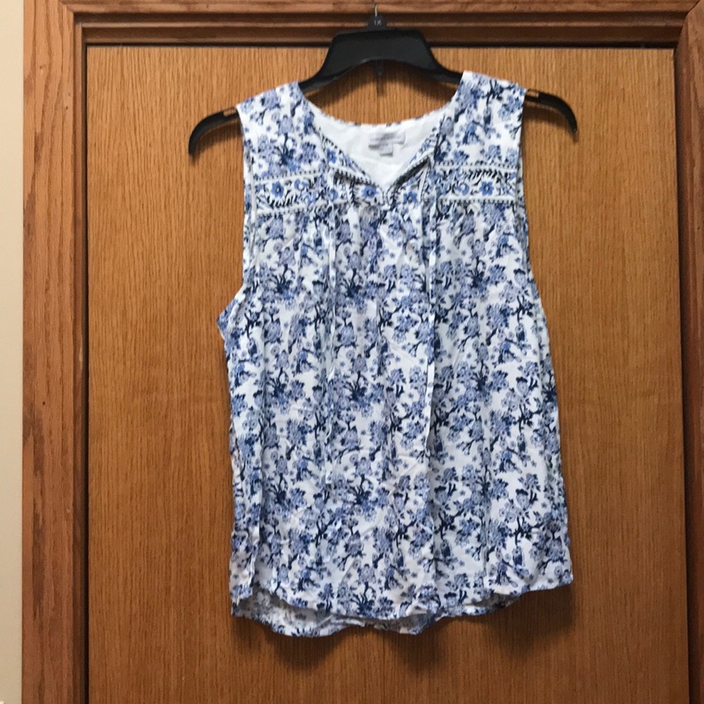 Katherine Barclay top